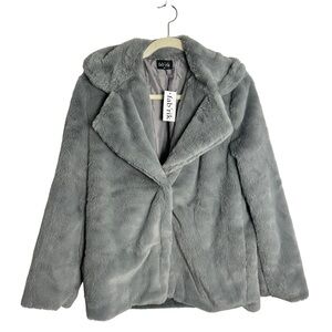 fab’rik Quinn Faux Fur Coat Grey Medium NWT Super Soft